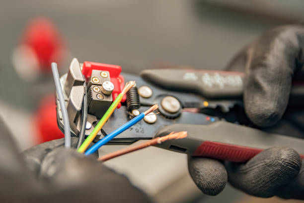 Best Electrical Troubleshooting Services  in Watervliet, MI